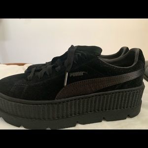 Black Puma shoes